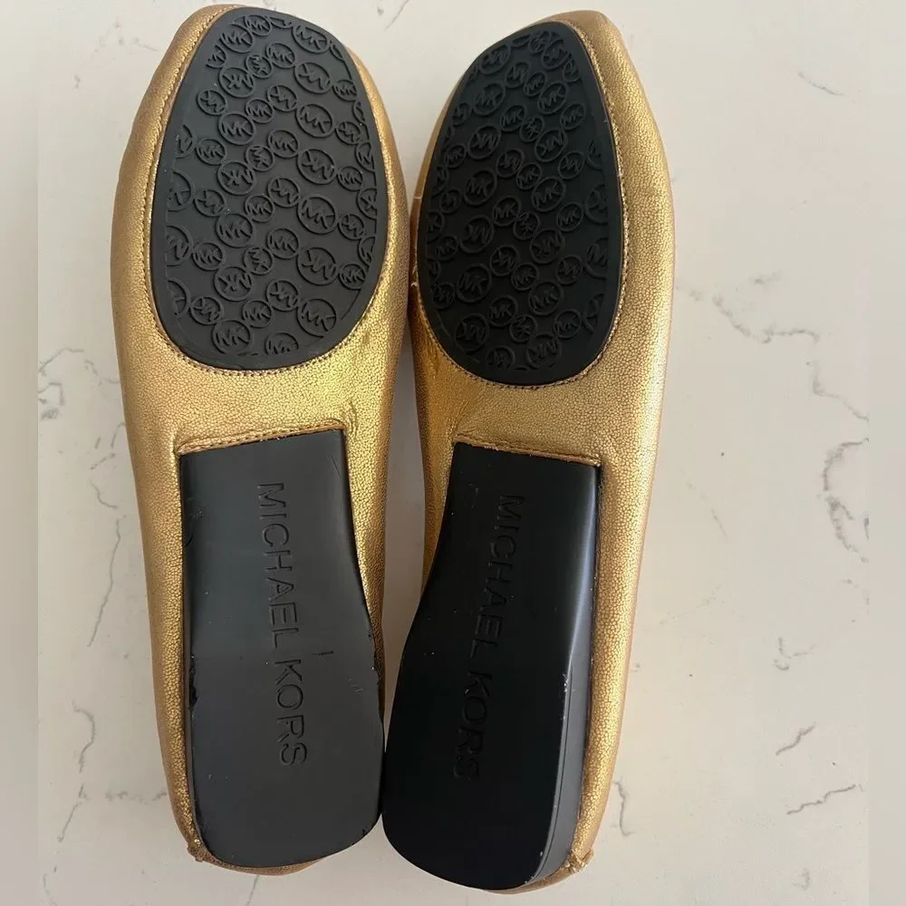 Michael Kors daisy moc Loafers size 10